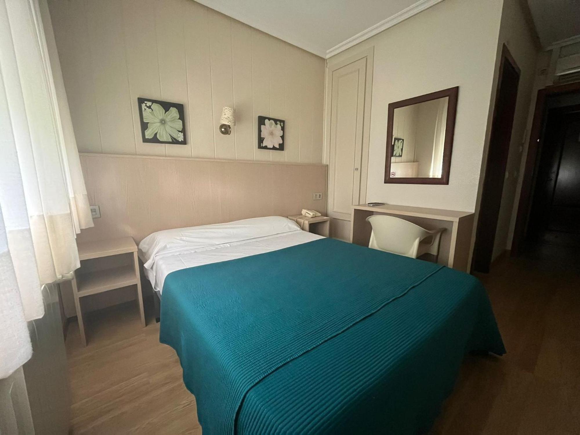 Hotel La Basilica 밴터드바노스 외부 사진